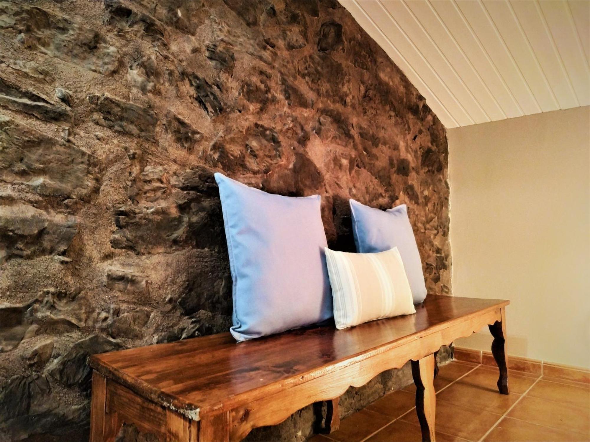 Hotel Rural Curia El Castellar Ruang foto