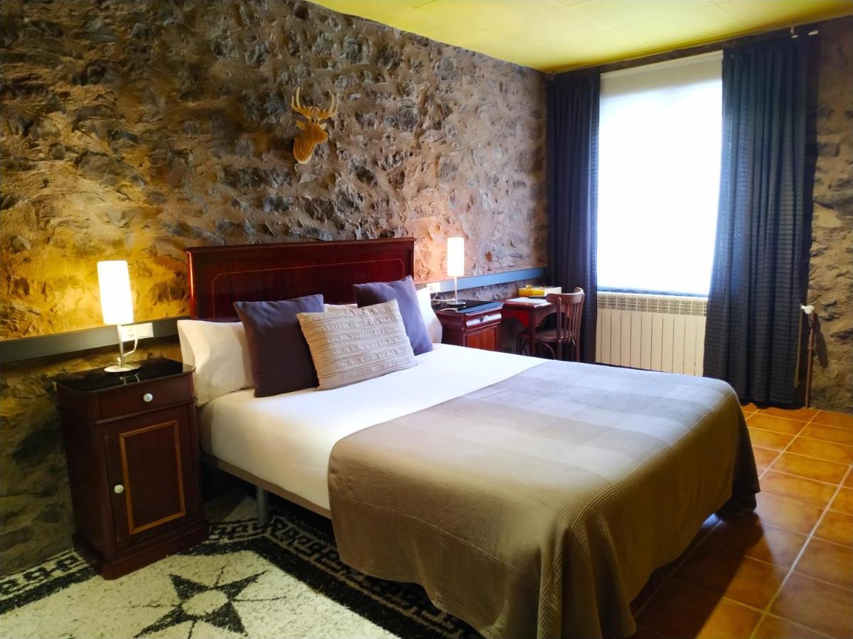 Hotel Rural Curia El Castellar Bagian luar foto